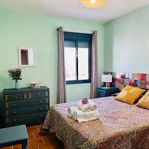 apartamentos-turisticos-santa-marina.es-andalucia.com/